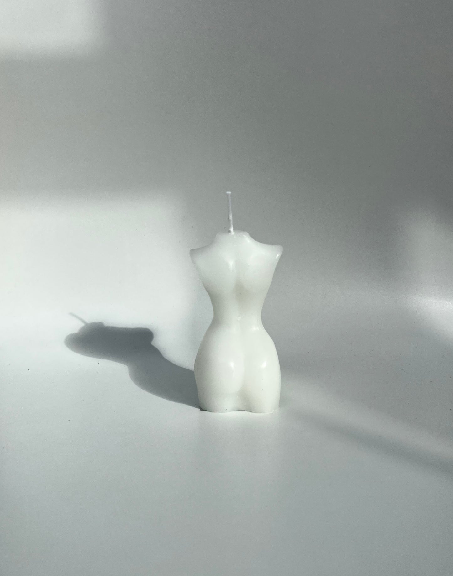 BODY Silhouette Candle